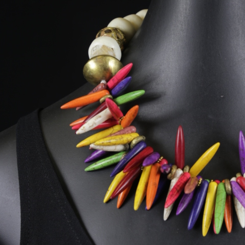 Designer Necklace - Picture 3 of 3